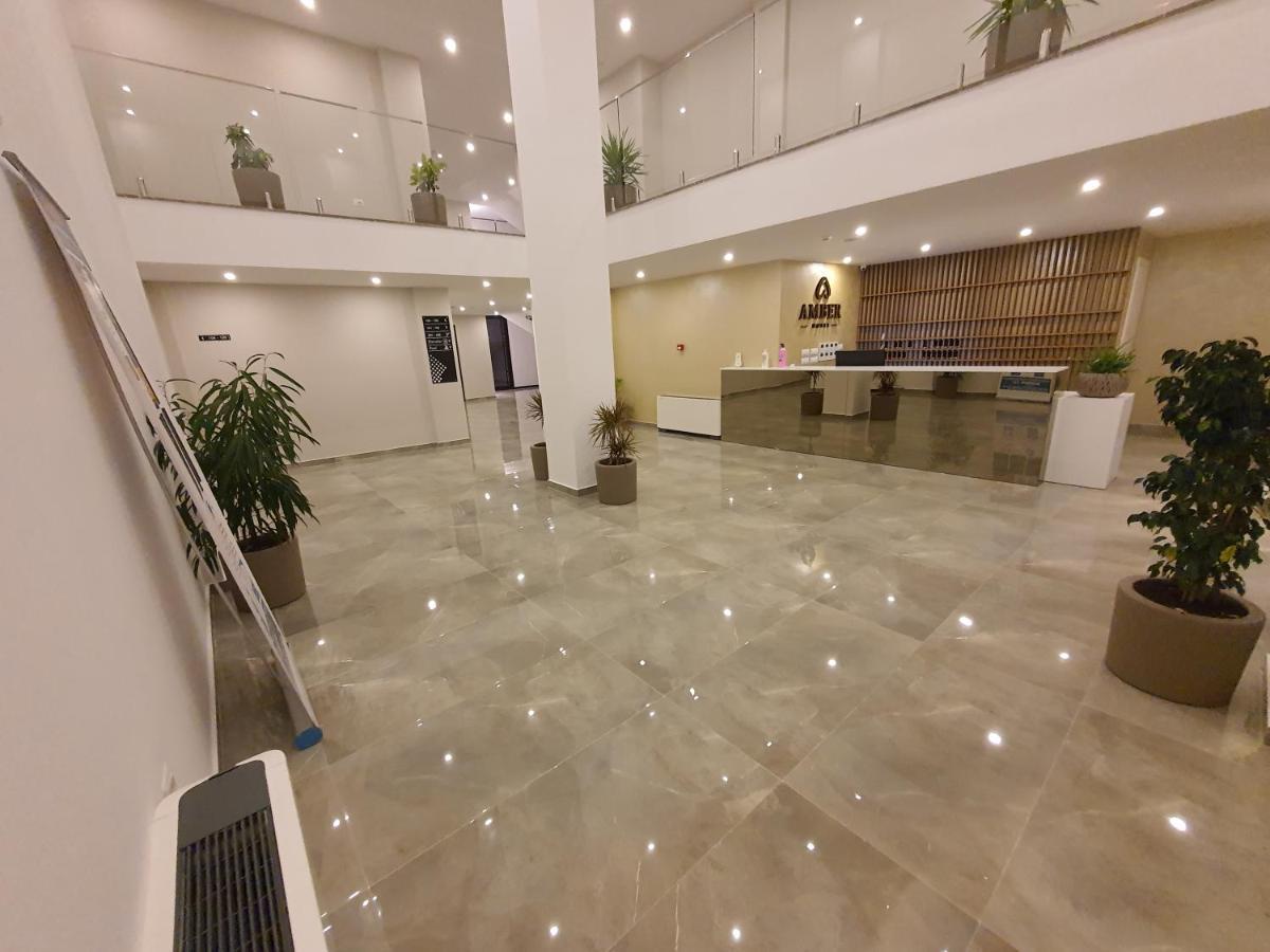 Amber Hotel Albania Spille Exteriör bild