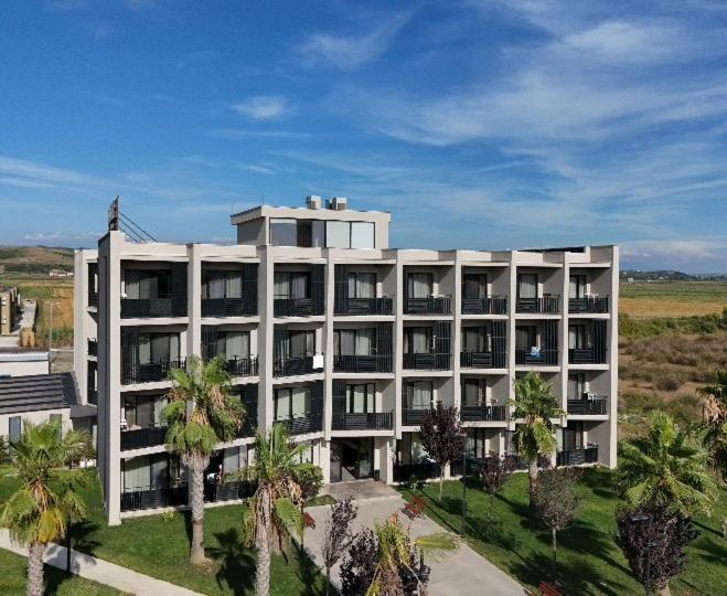 Amber Hotel Albania Spille Exteriör bild
